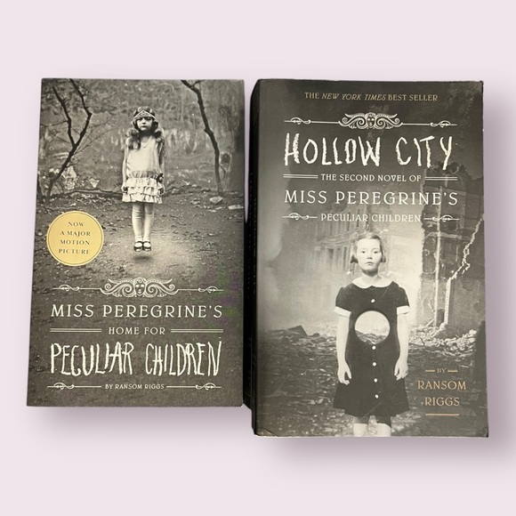 Miss Peregrine’s 3 Book Set - Ransom Riggs - Picture 5 of 12